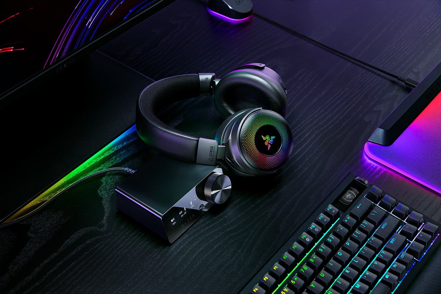 Razer Kraken V4 Pro 1 c5445